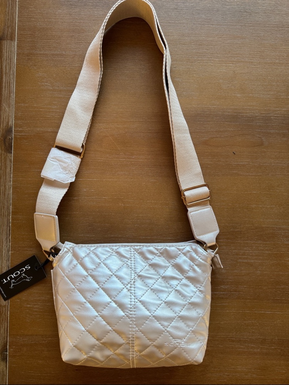 Scout Emily Crossbody in Champagne Quilted